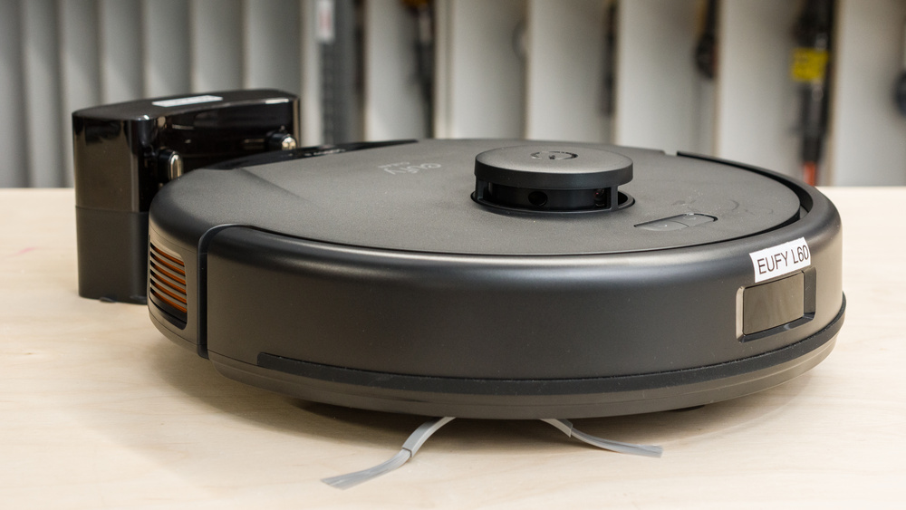Eufy RoboVac L60 with SES
