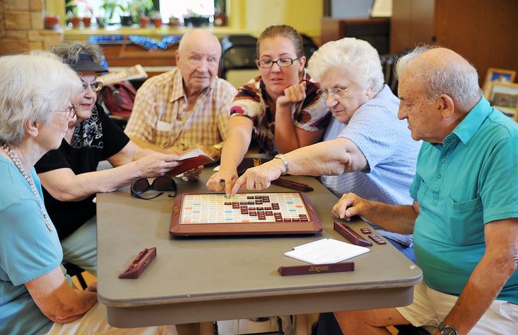 5 Best Brain Games for Seniors to Improve Memory: A PT’s Cognitive Health Guide Scrabble