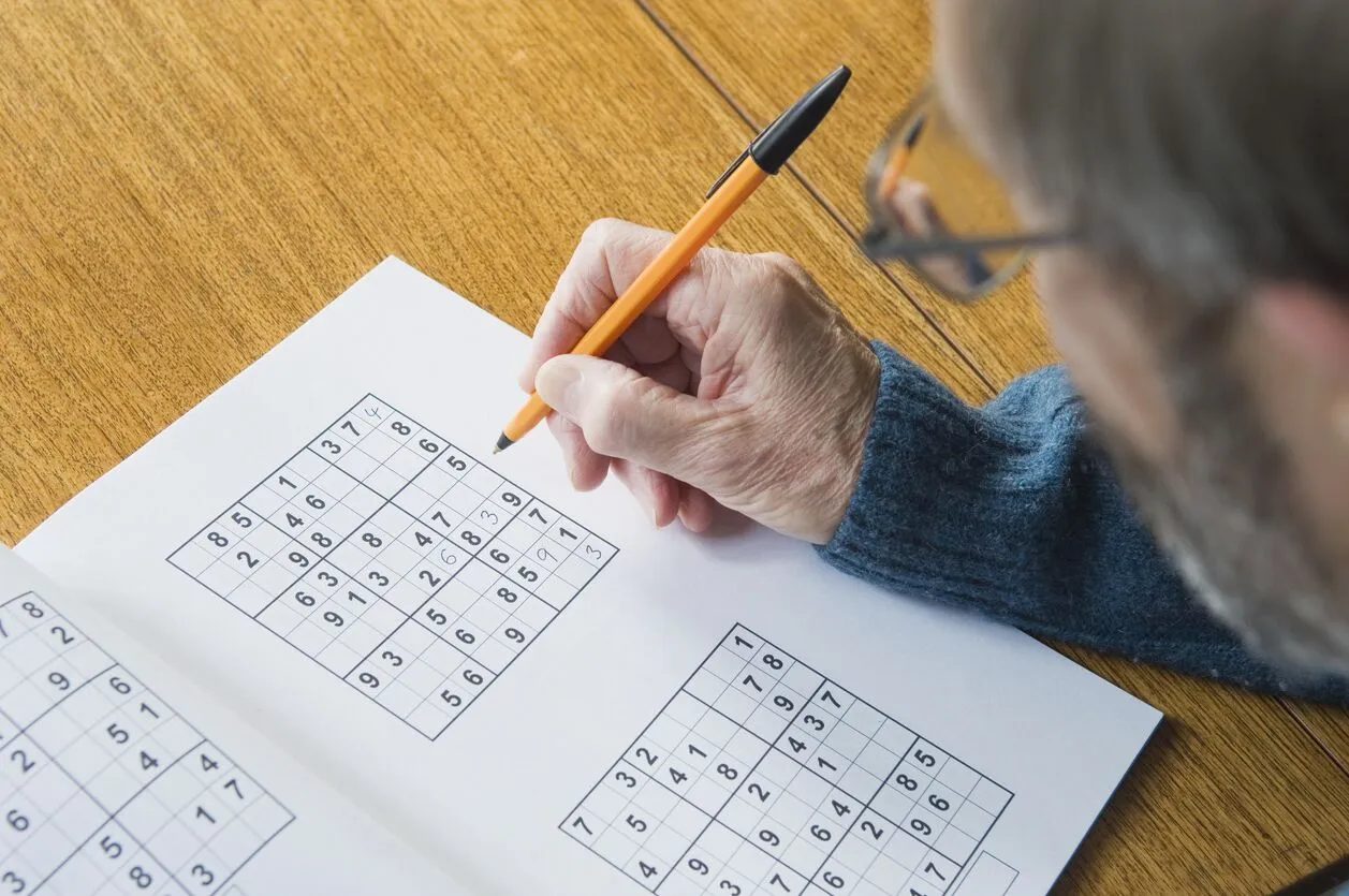5 Best Brain Games for Seniors to Improve Memory: A PT’s Cognitive Health Guide sudoku for seniors