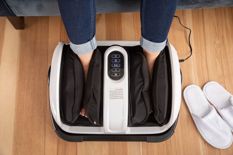 Warming Foot & Calf Massager by CloudMassage